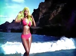 Une ado mignonne lèche le cul de son petit video sex gratuit arabe ami